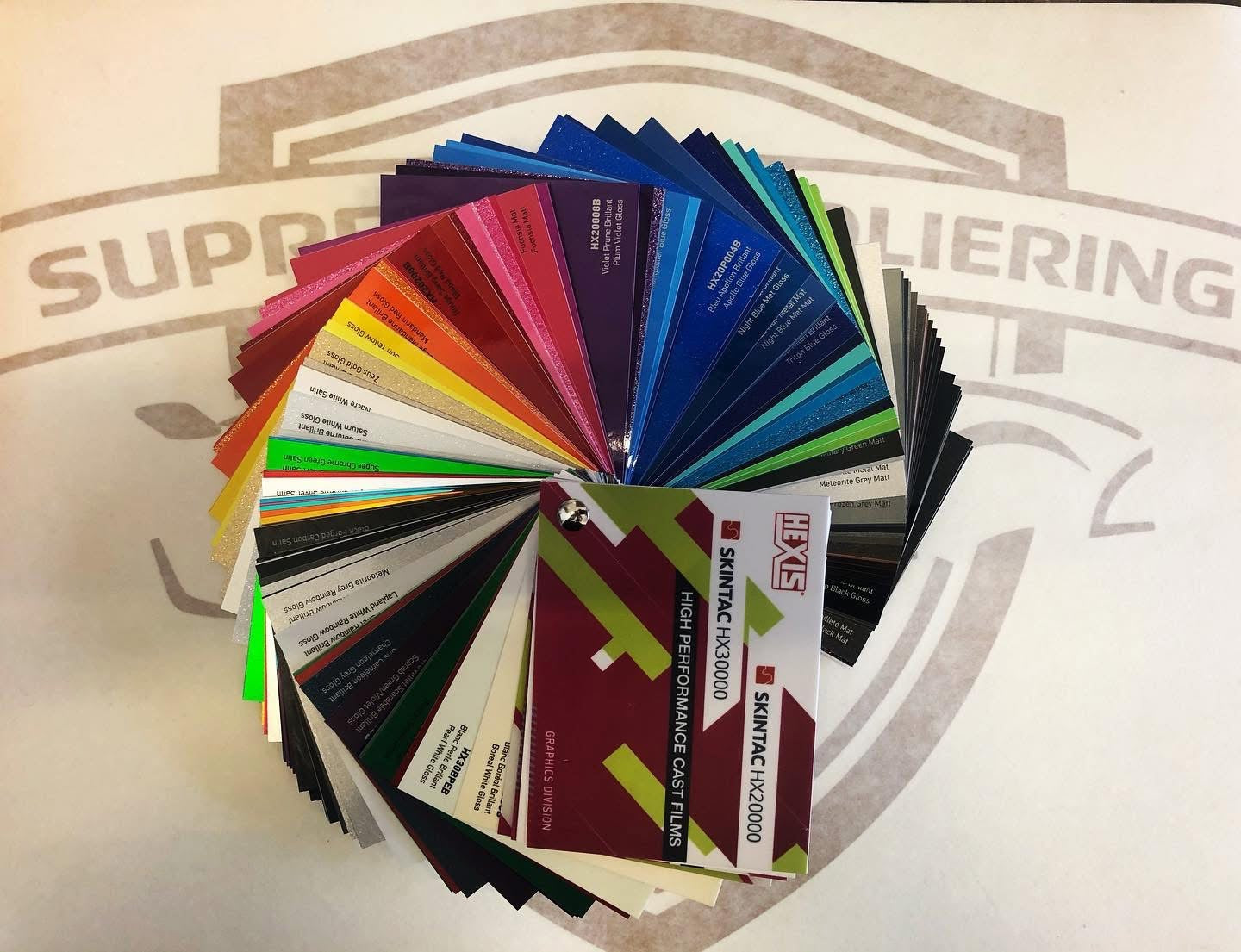 Hexis 20000 Skintac – Rull på 25m | Premium Vinylfolie for Helfoliering