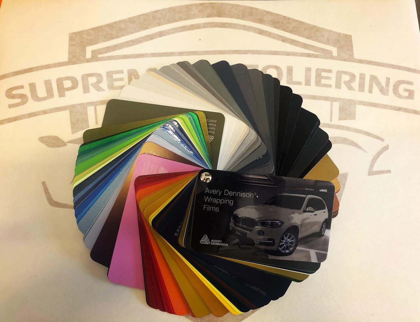 Avery Dennison Supreme Wrap – Rull på 25m | Premium Bilfolie med Easy Apply RS™ Teknologi